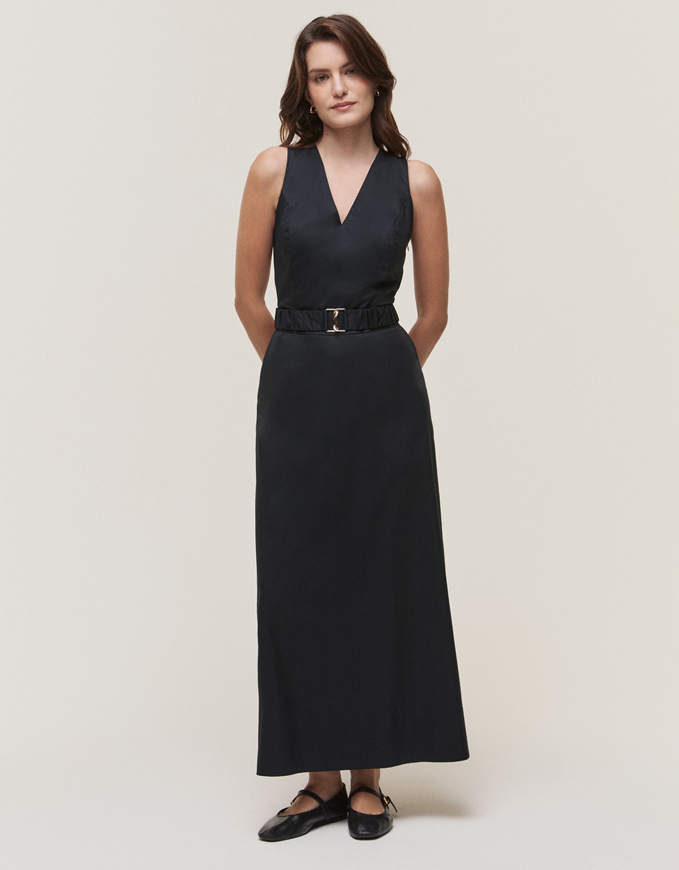 Vestido Evasê Sem Manga