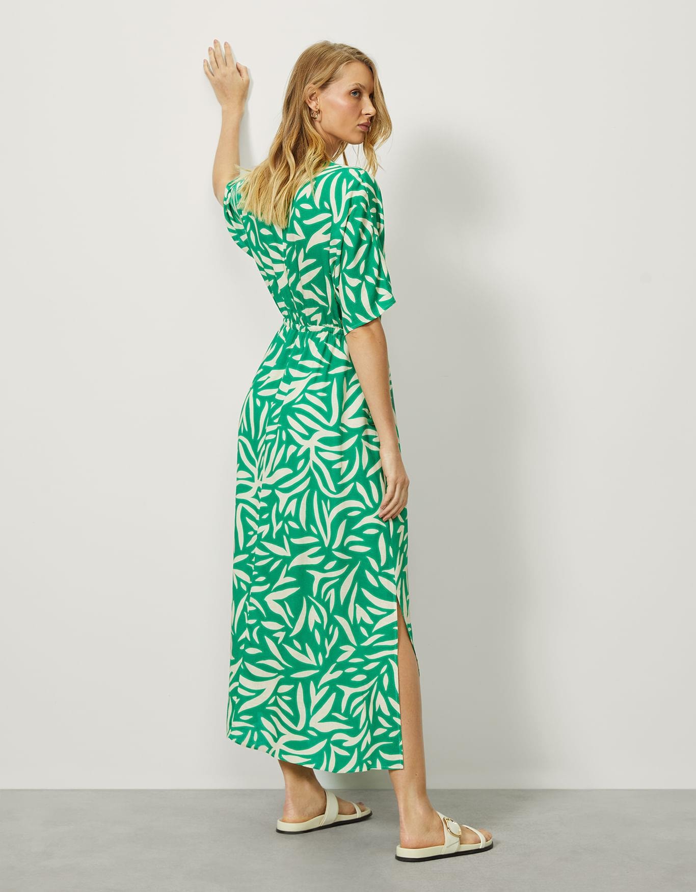 image_baaf46ee-d2bc-47ba-9eae-33a5f1f90e57