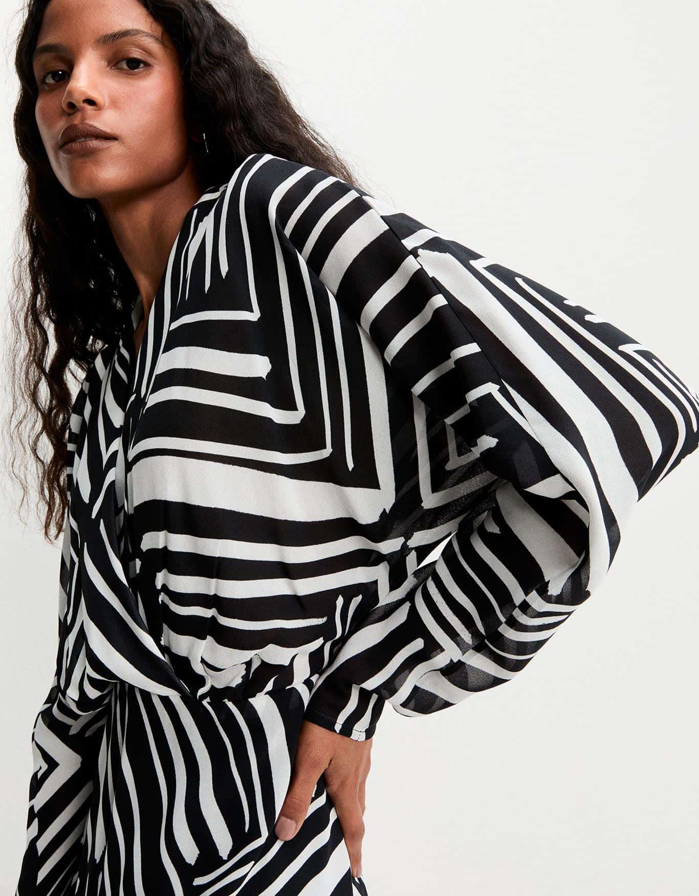 Vestido Grafico Diagonal