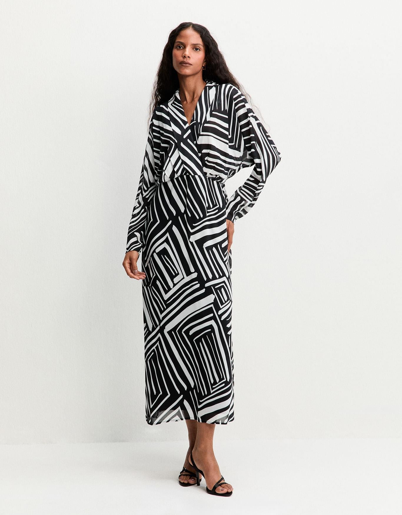 Vestido Grafico Diagonal