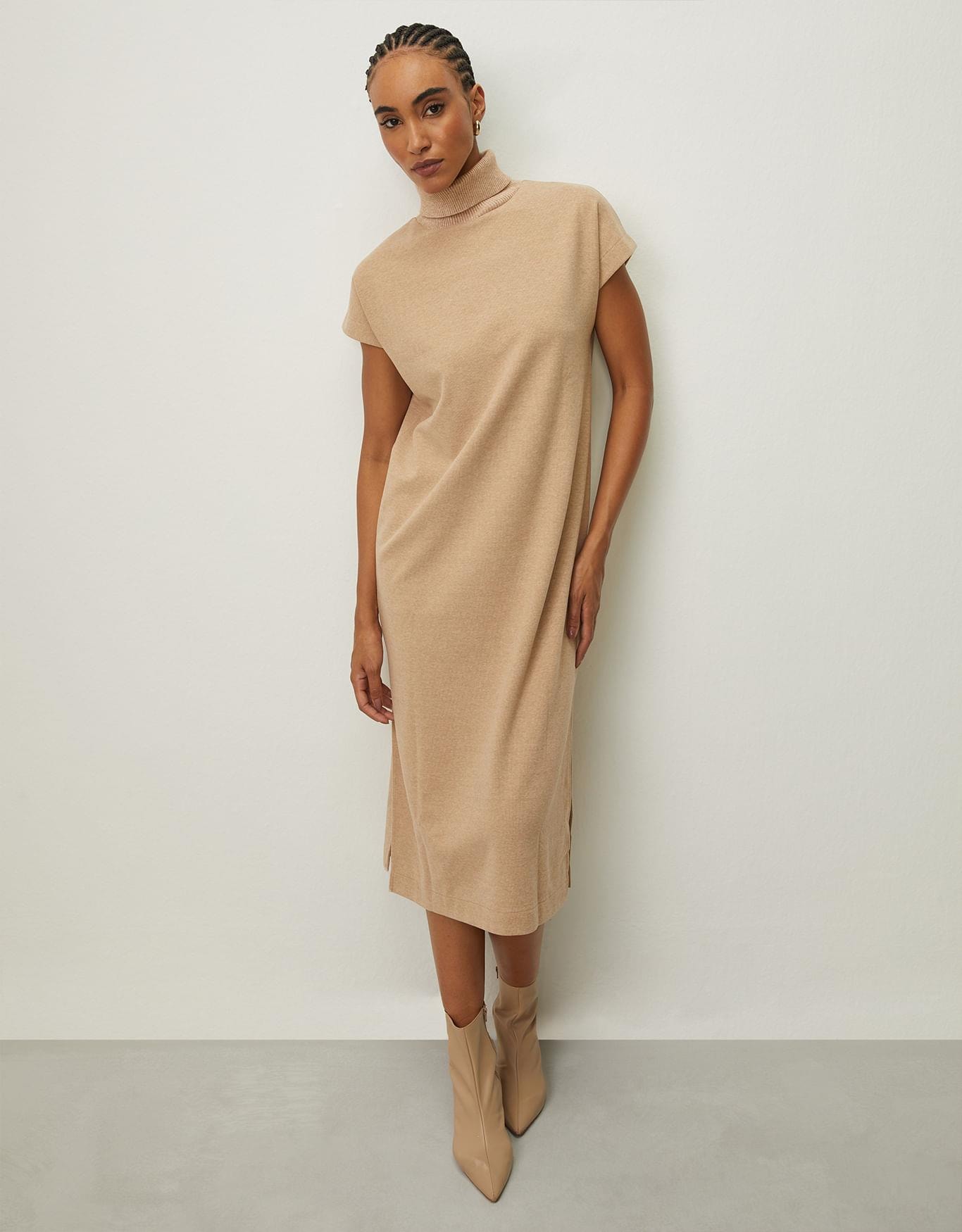Vestido Malha Gola Alta