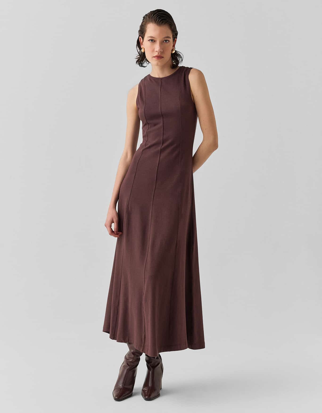 Vestido Malha Recortes