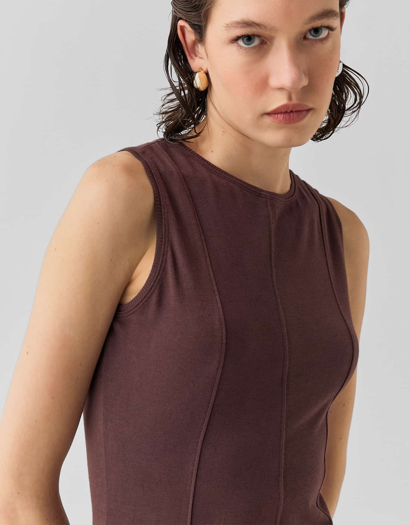 Vestido Malha Recortes