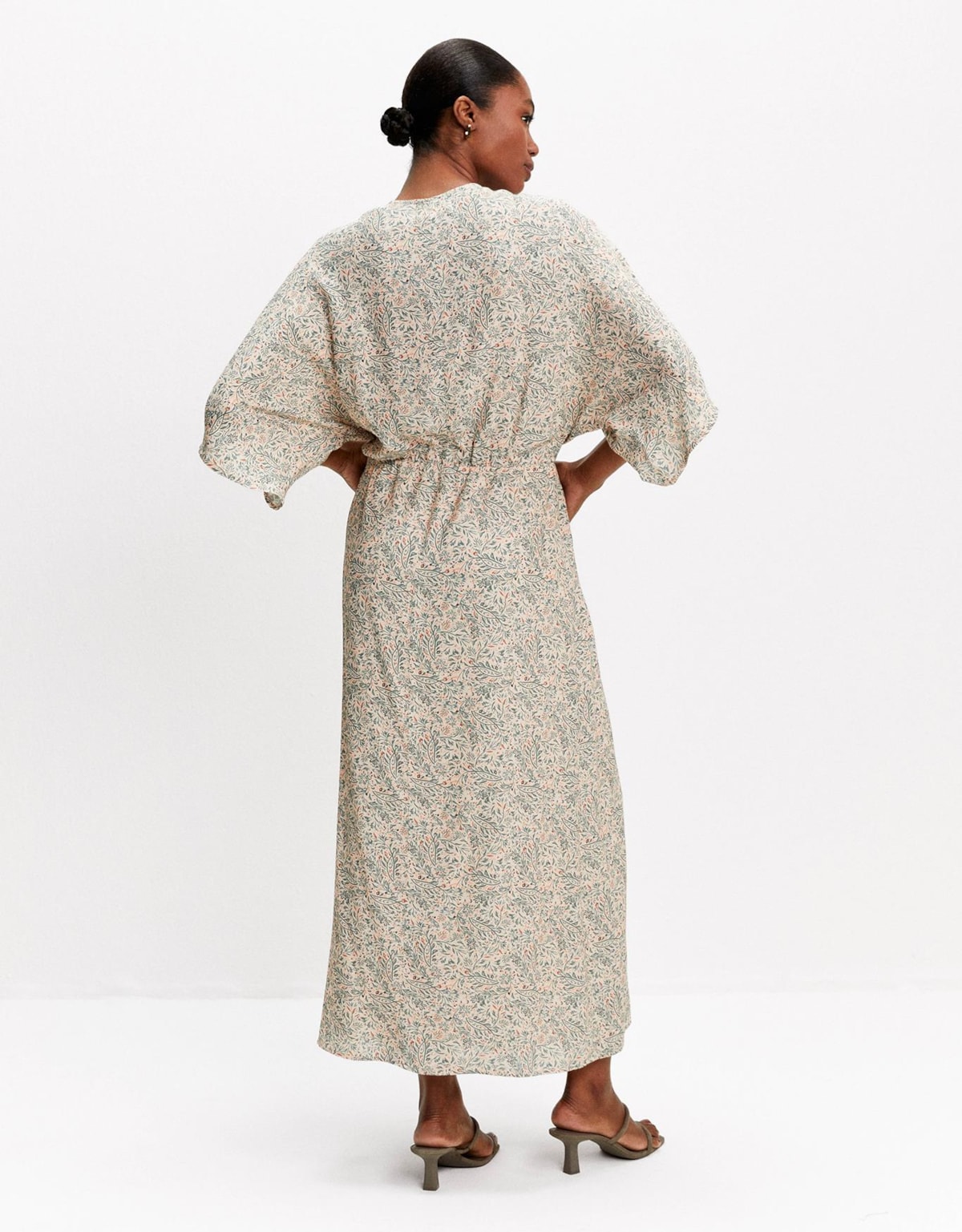 image_ec64361c-1179-4f31-9d44-0b99072e2012