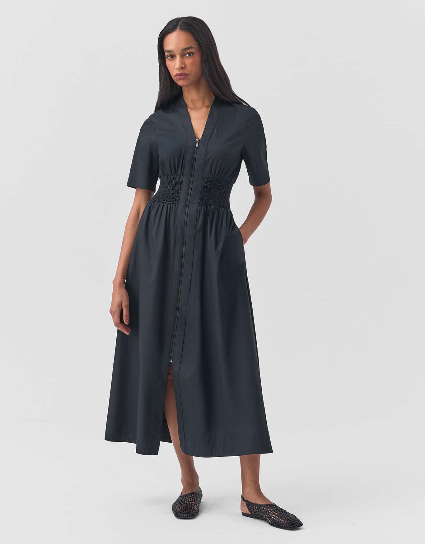 Vestido Midi com Ziper