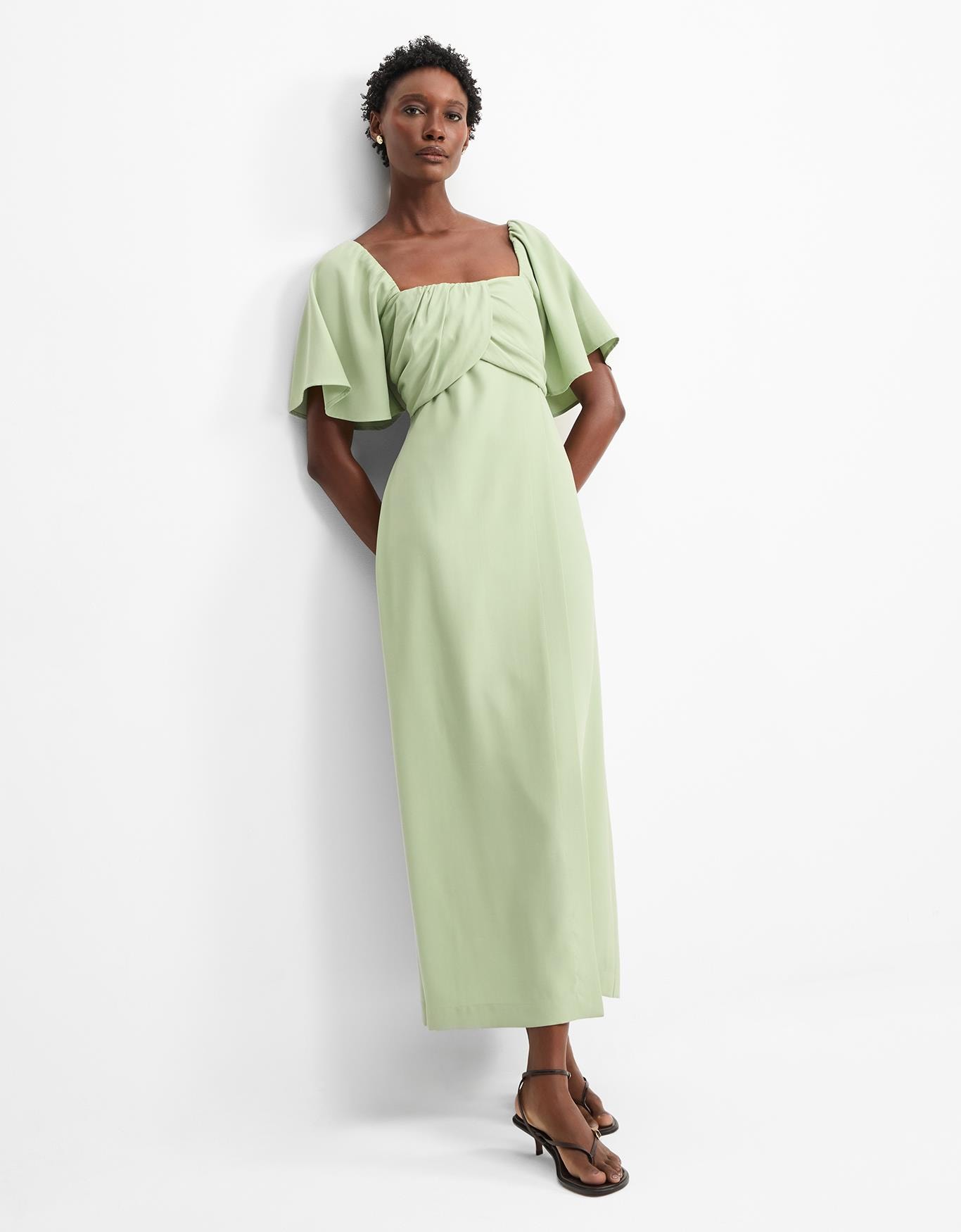 Vestido Midi Detalhe Busto