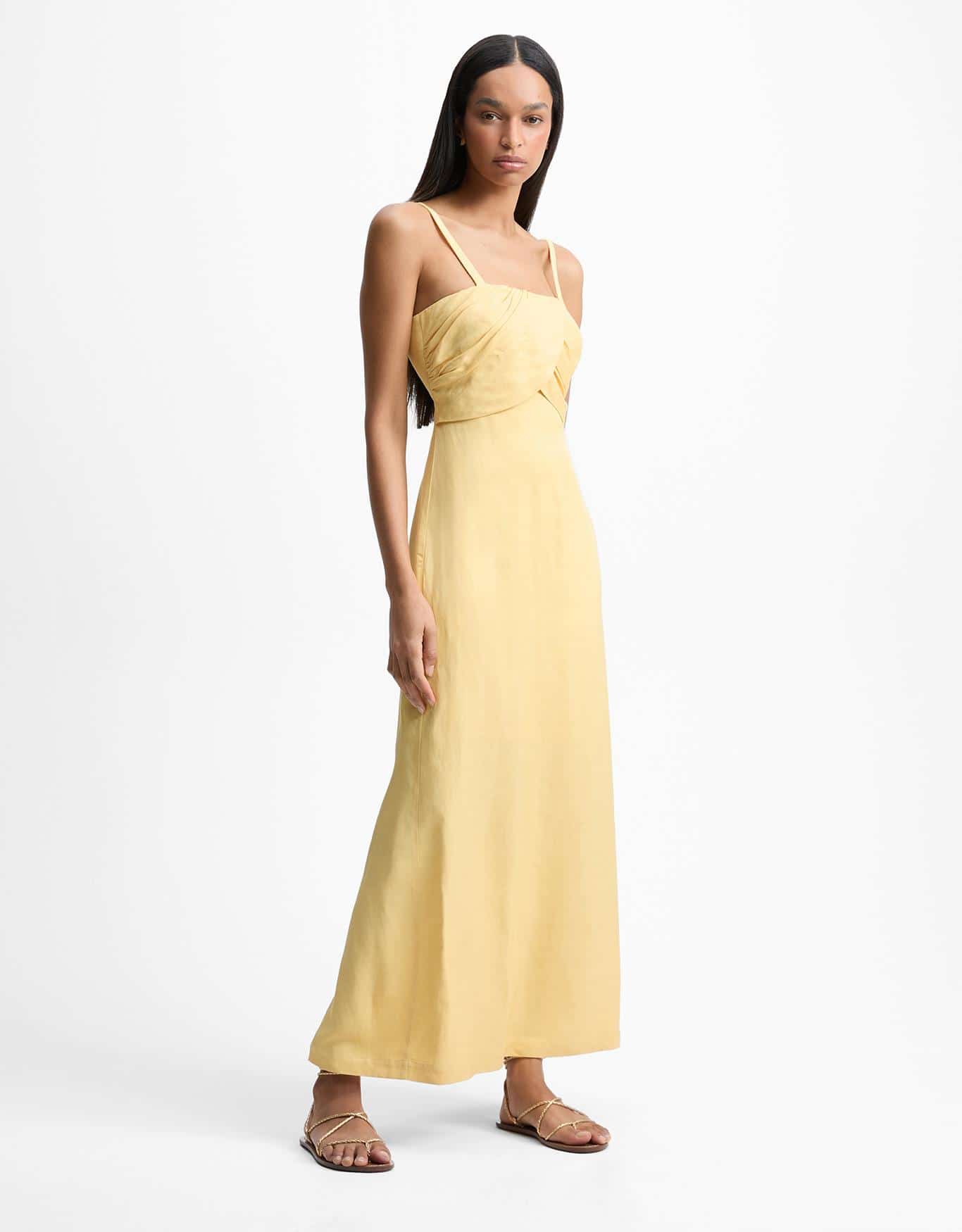 Vestido Midi Drapeados Busto