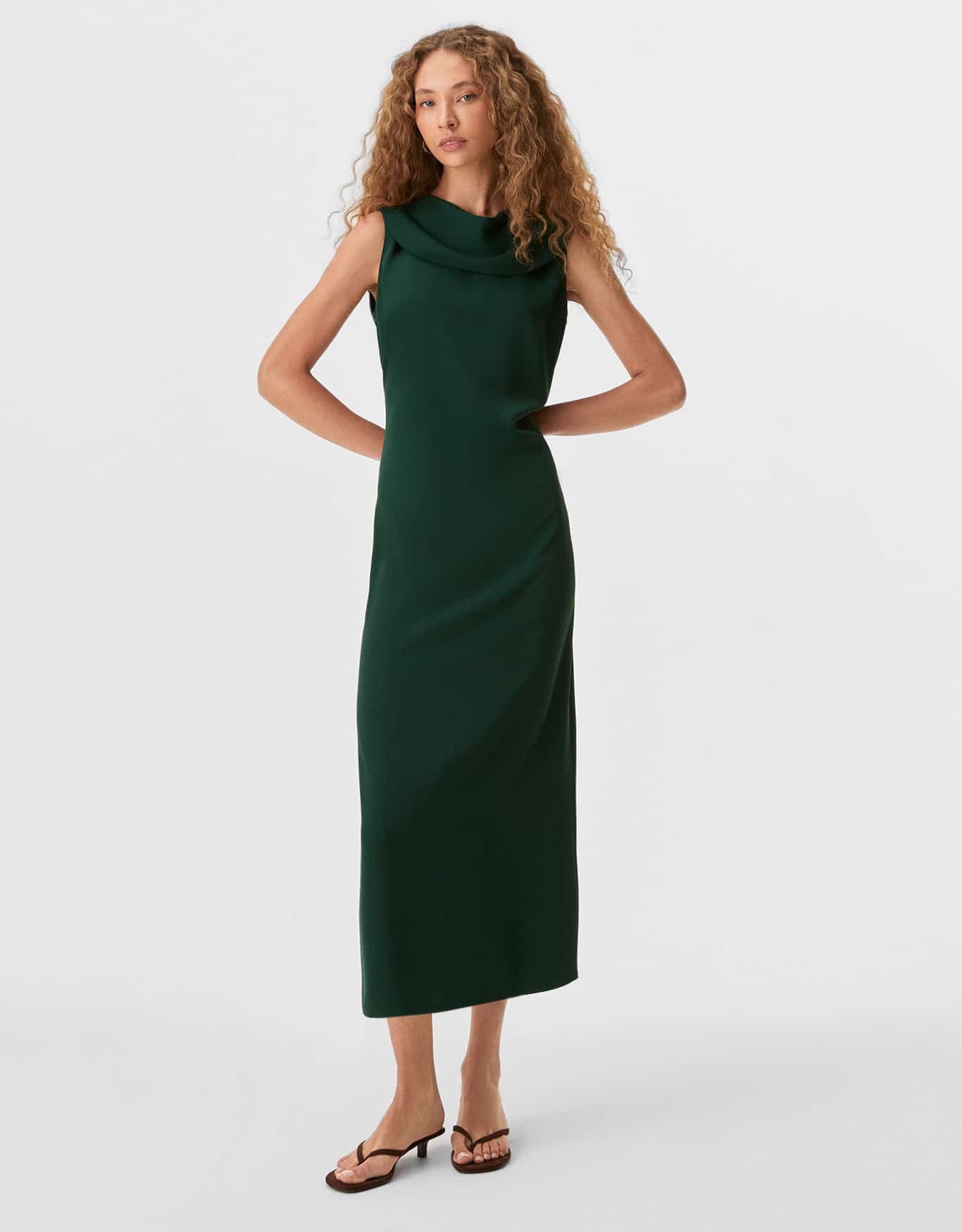 Vestido Midi Gola