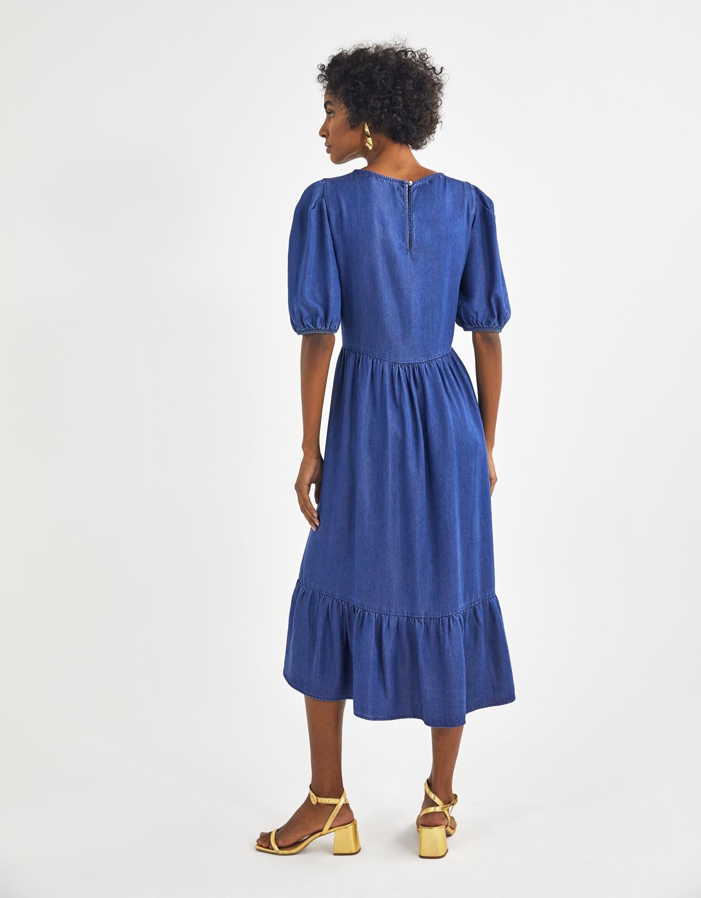 image_e9665cd4-944e-4158-b58d-dc1379491a48