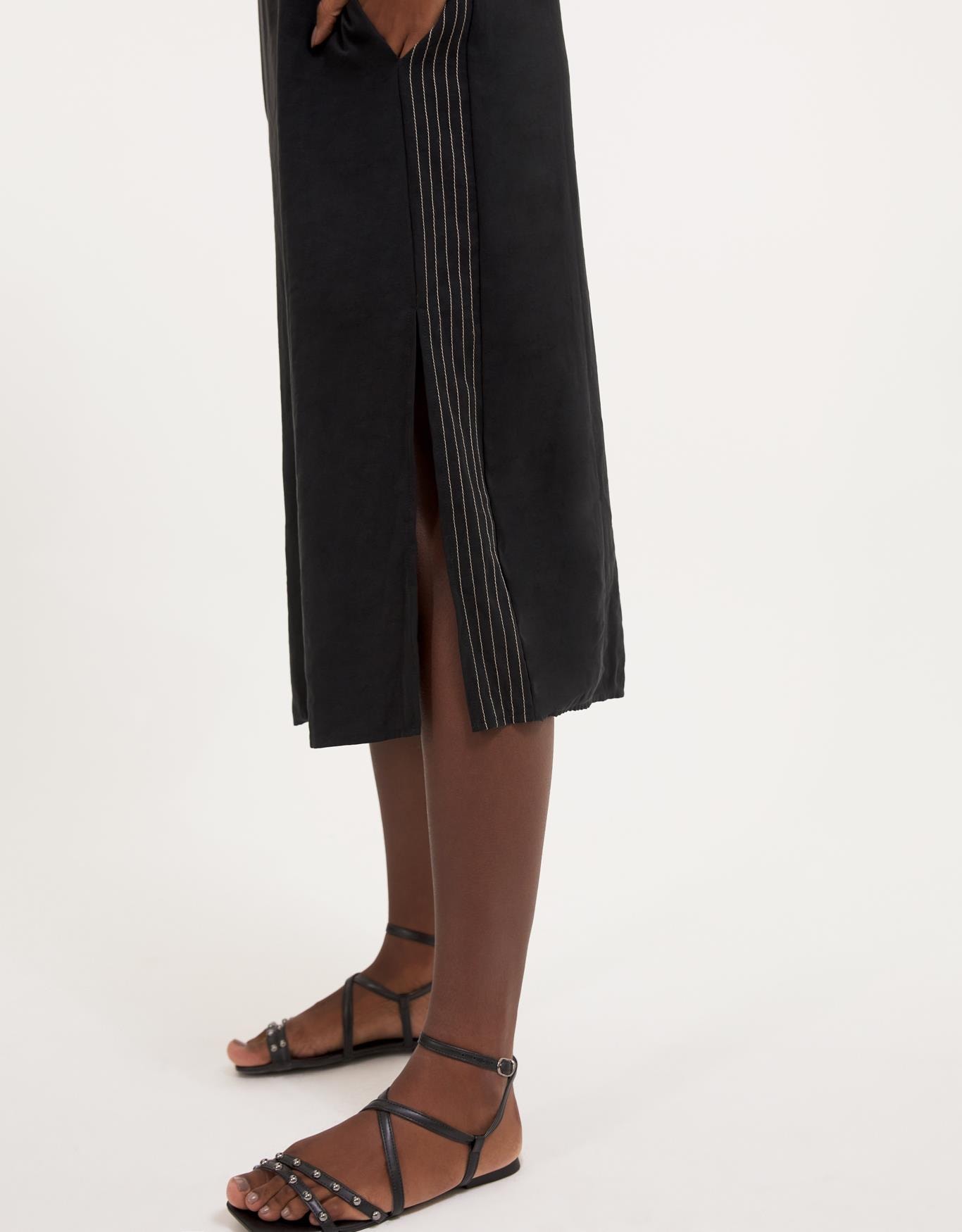 image_b22b3a12-4ddf-4c76-9e92-3d090ac7c0d2