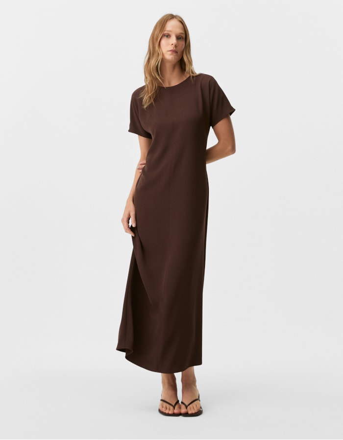 Shoulder — Vestido Midi Reto