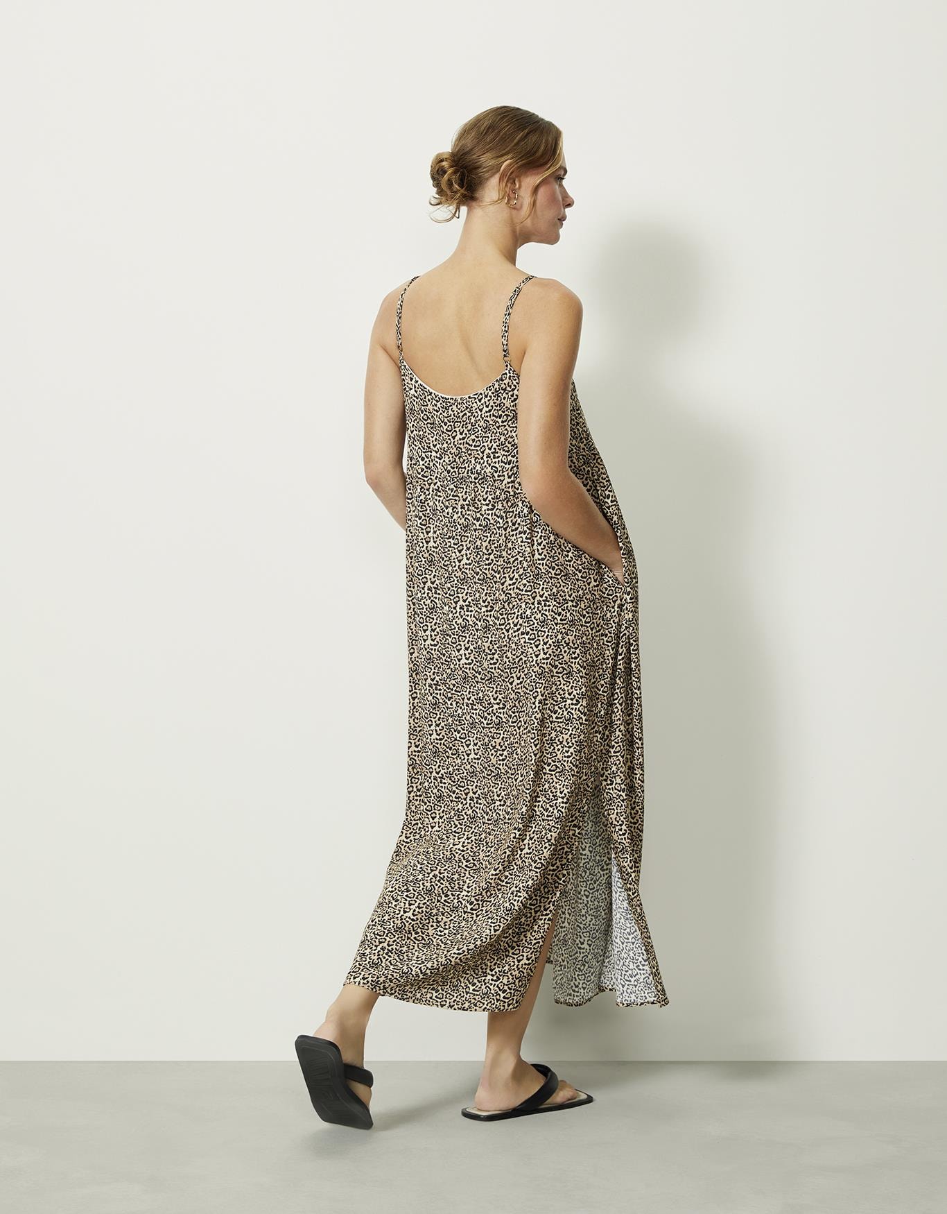 image_e9d8d561-3c9b-42e8-9d3e-814844ee8fff