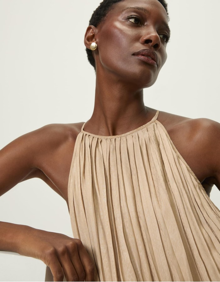 Vestido Plissado Acetinado