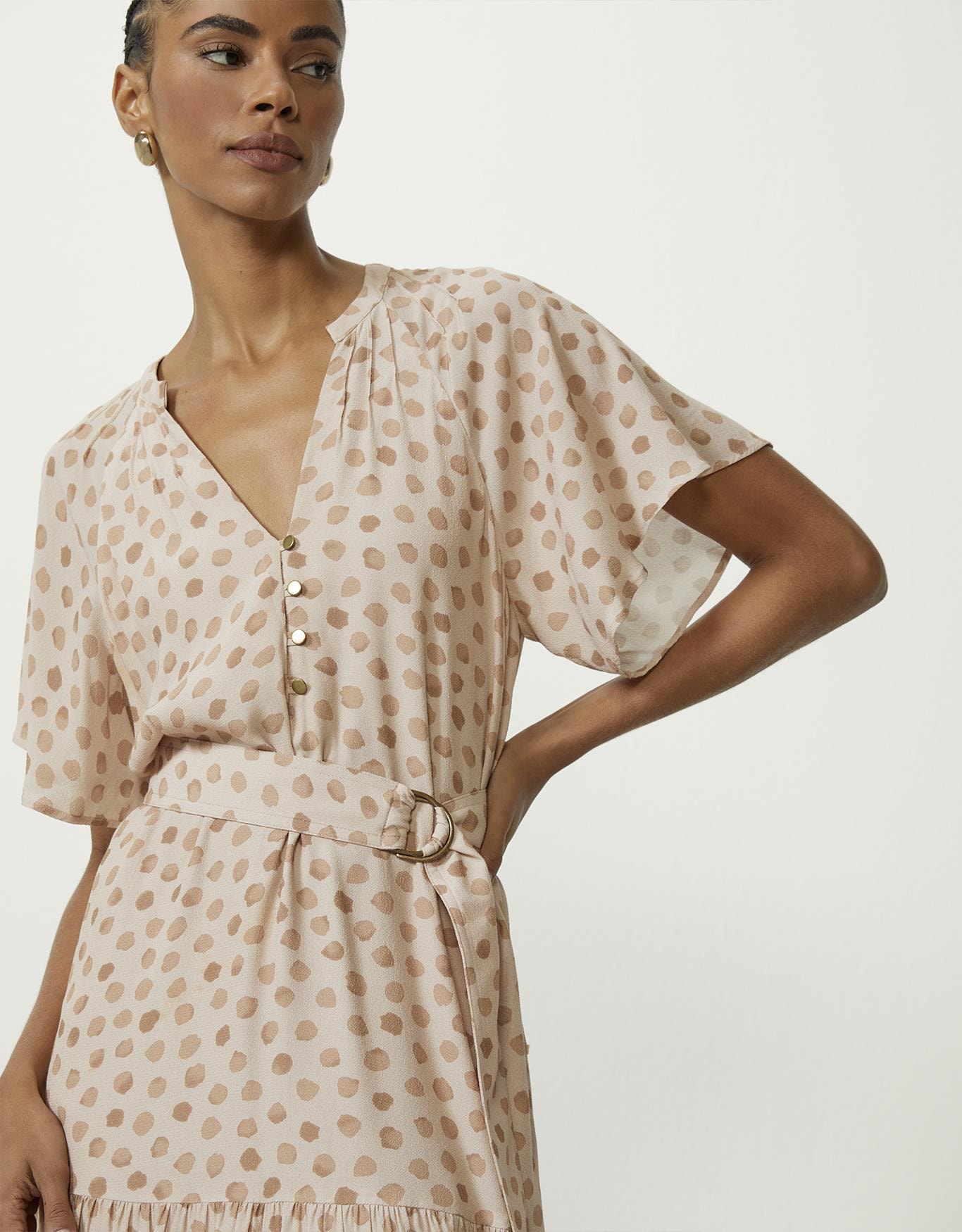 image_b878fe9c-9e0d-4881-92a7-18e816193e77