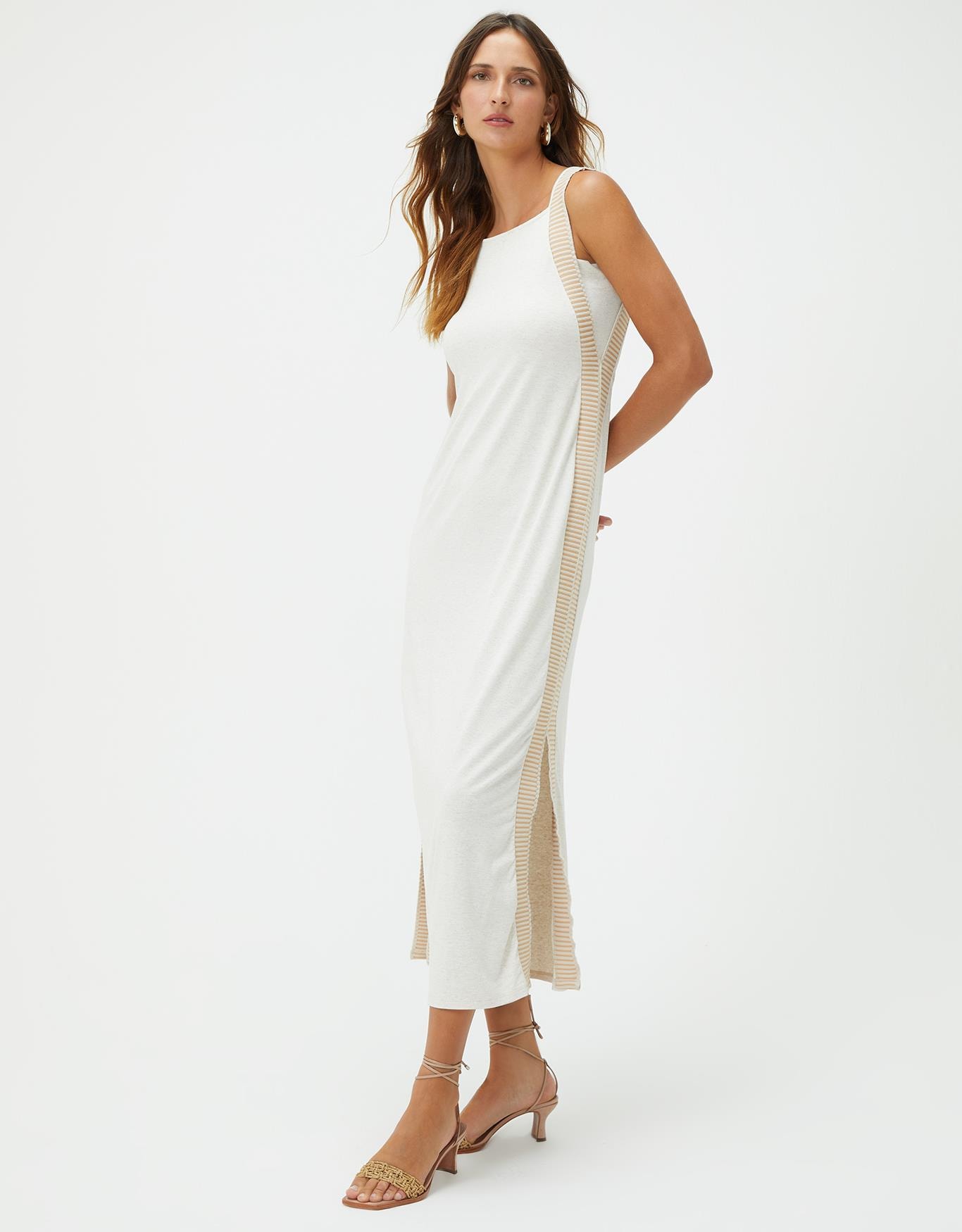 image_b0cc764e-1d17-425e-be47-a5a982de619e