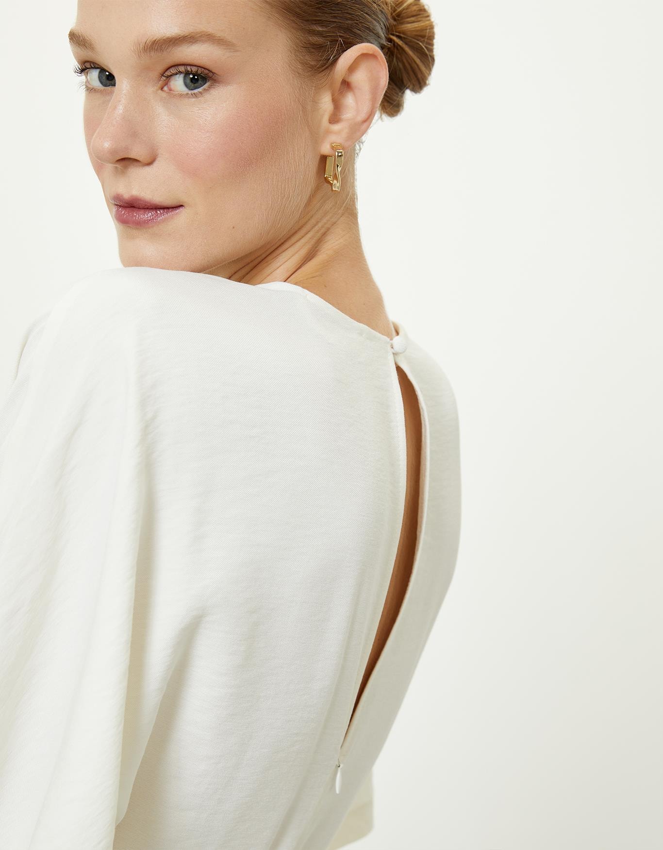 image_b05db5d7-0c2b-4577-ad52-133015ff5a5a