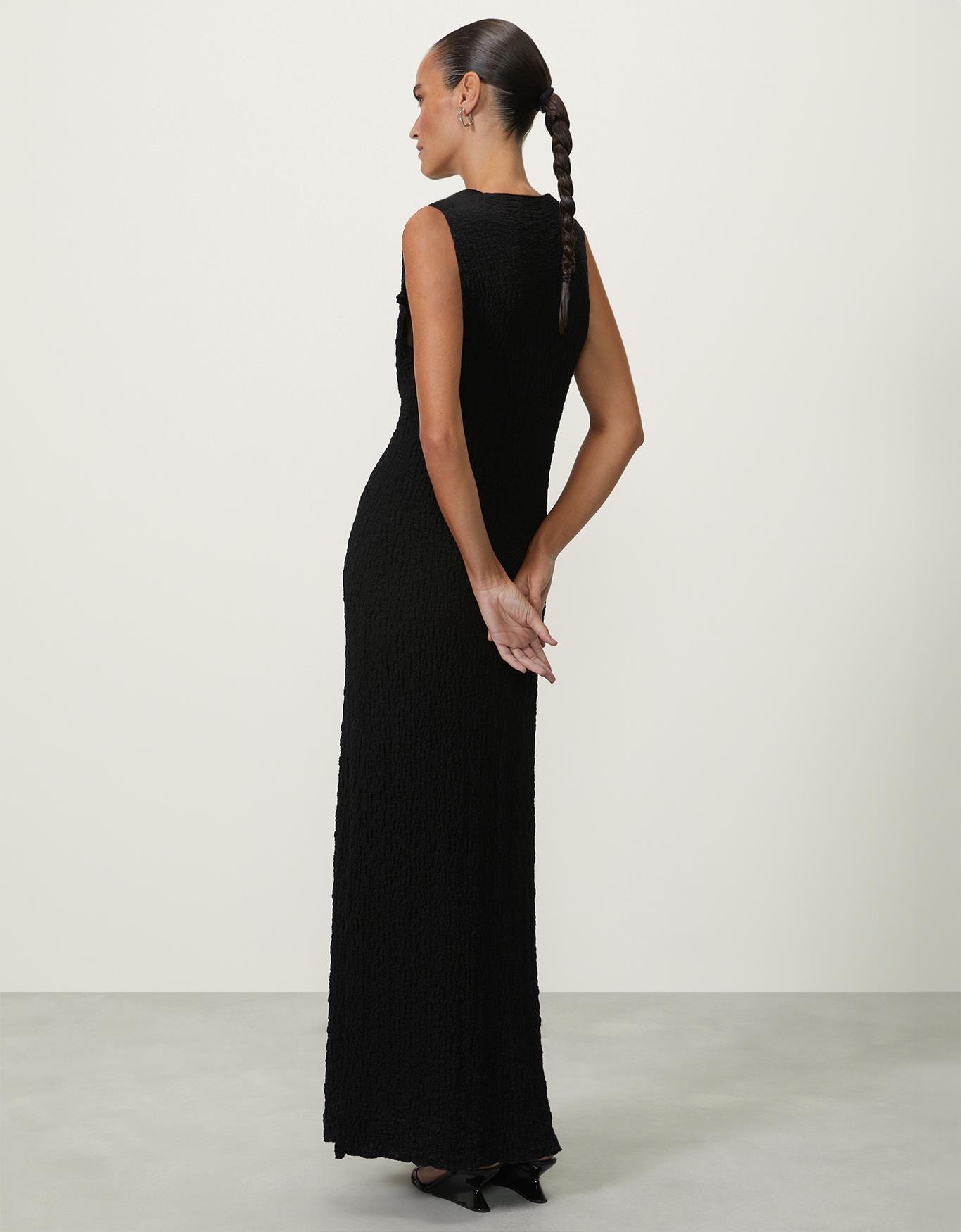 image_cffc6bb9-e8cf-4d31-ae36-3c3cb0392e53