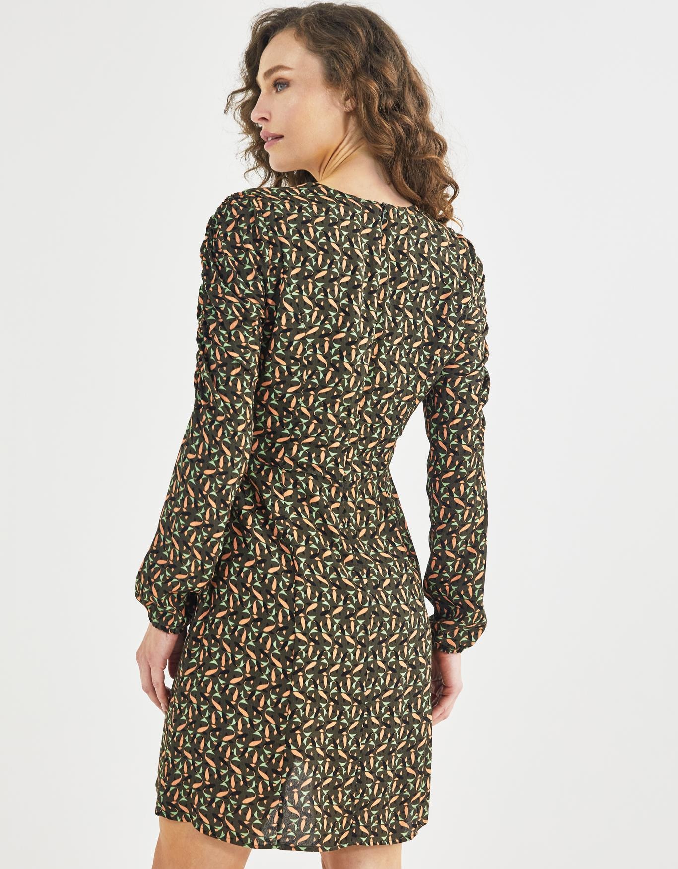 image_e2ed4e10-0080-43d7-8aeb-393b55648c86