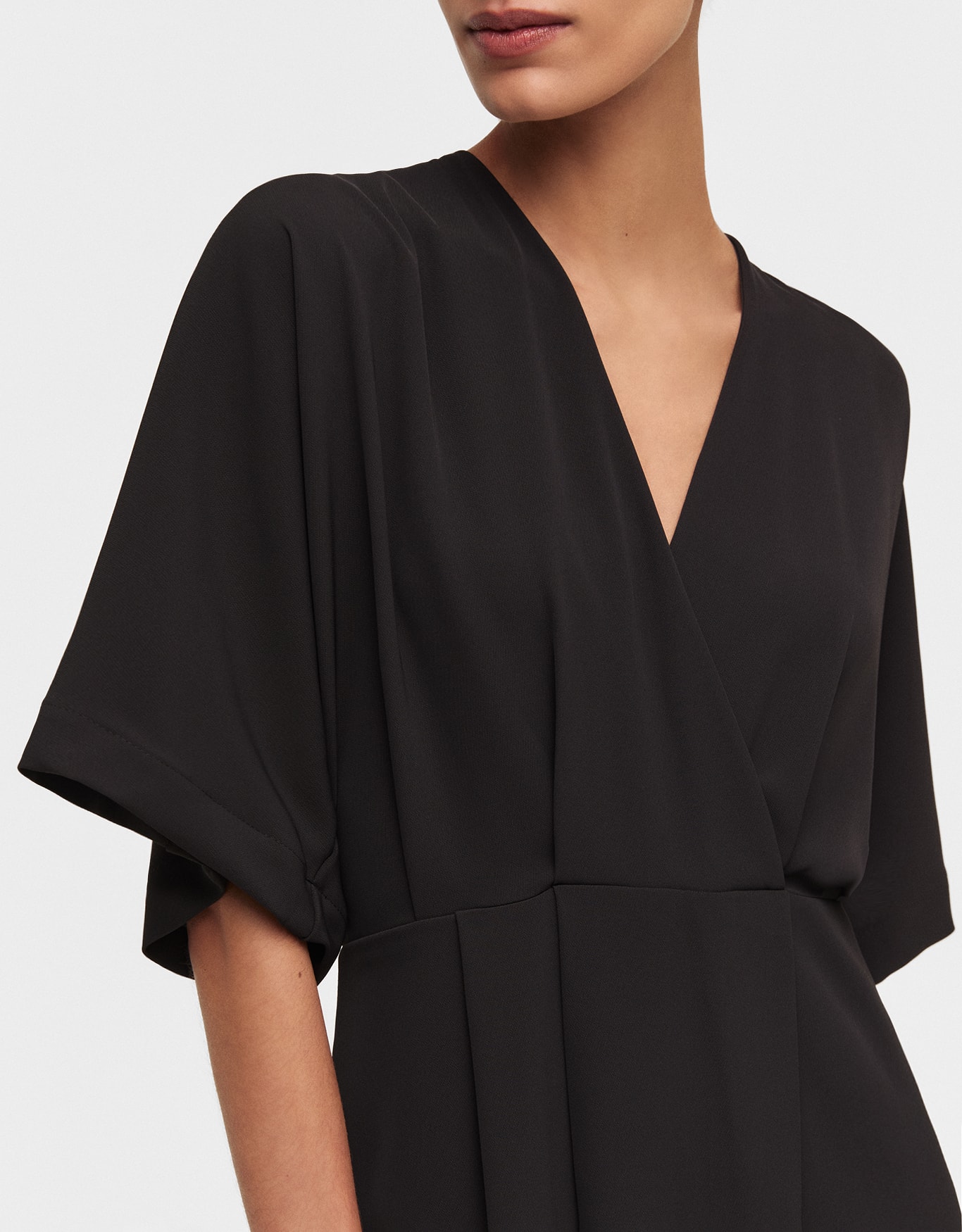 Vestido Transpassado com Pregas