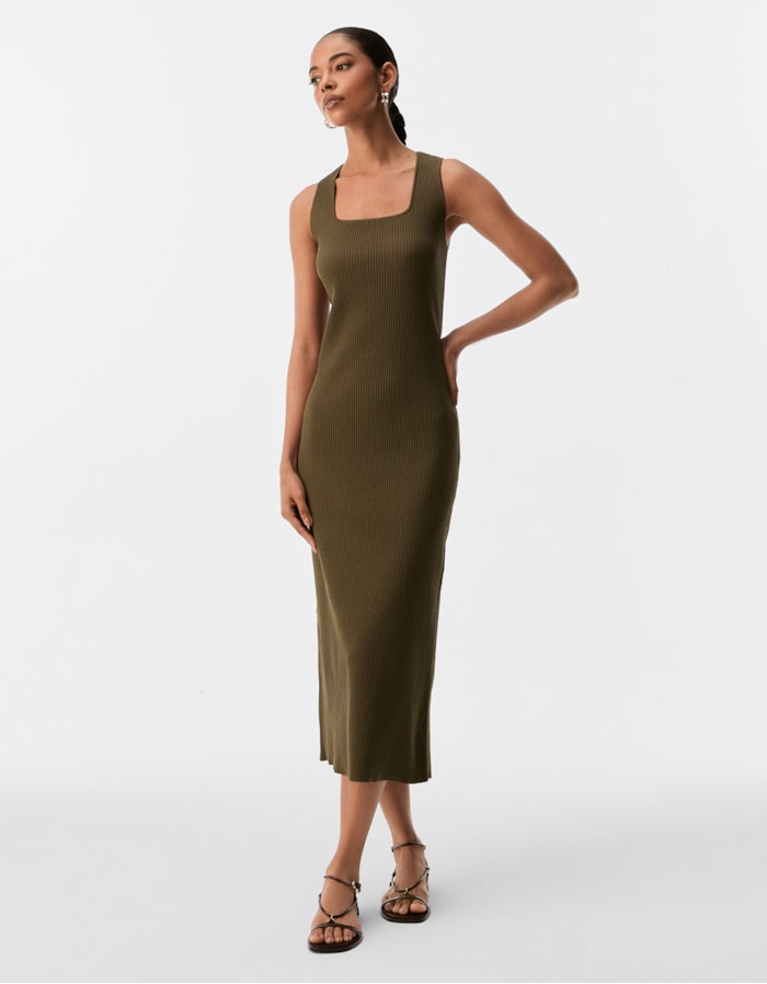 Shoulder — Vestido Tricot Canelado