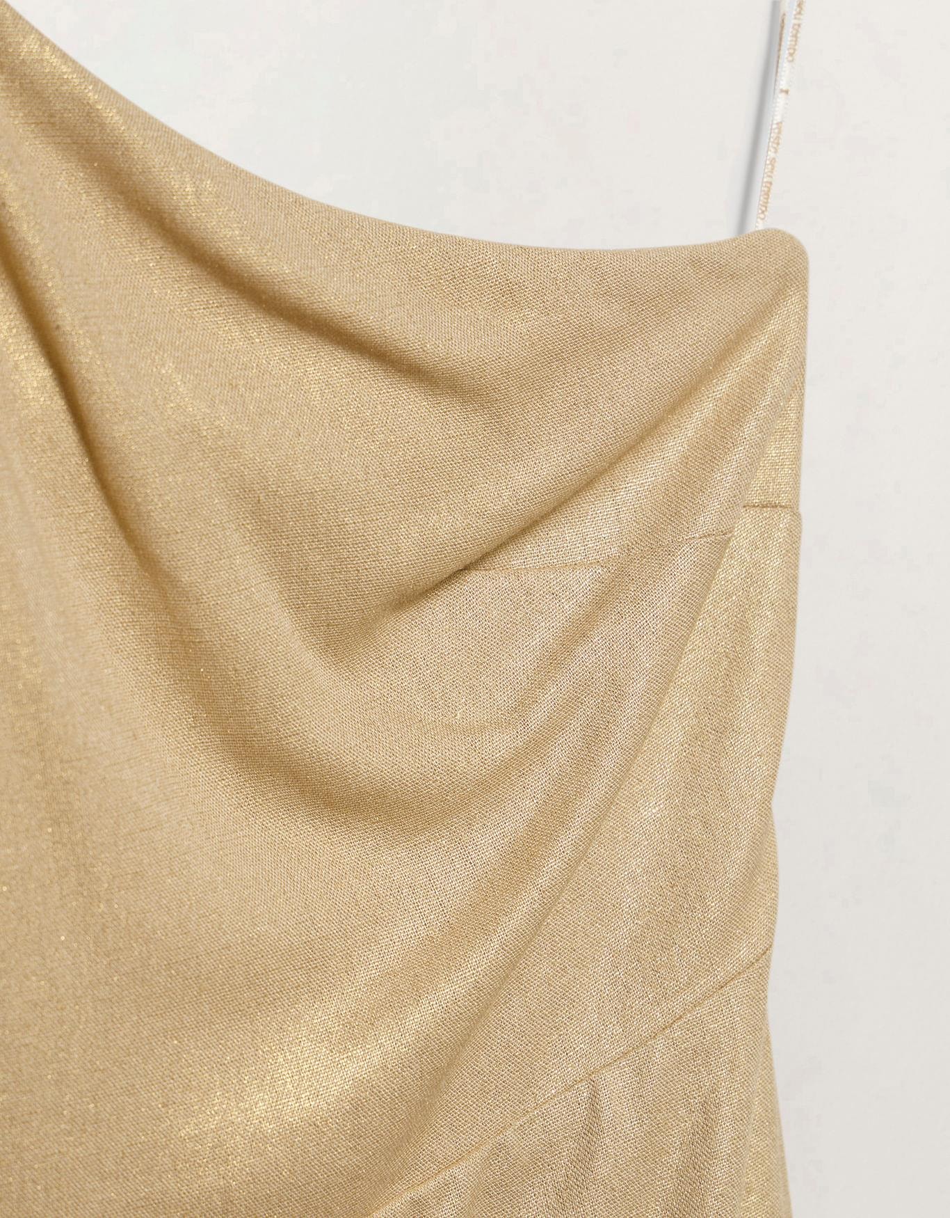 image_aaefe4a8-92cb-4a32-8ae1-1383f6c34bb5